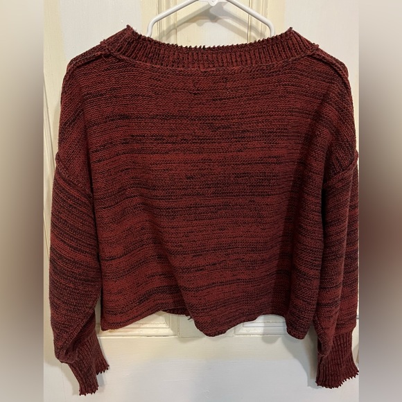 Urban Outfitters l Burgundy Lillian’s Distressed Cardigan - Picture 5 of 5